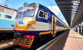 В Киеве запустят 18 дополнительных шаттлов Kyiv City Express между правым и левым берегами