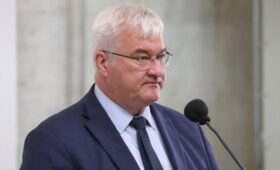 «Чтобы за спиной Украины никто ничего не решал»: Сибига прибыл на переговоры в Хельсинки