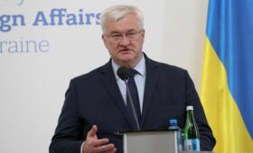 В Киеве ответили Трампу на призыв отстранить Зеленского